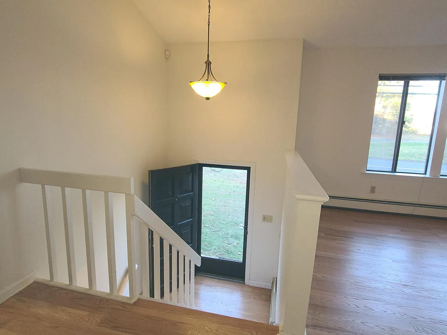 15 Hoskins Rd — Photo 4