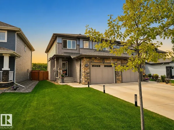 20507 128th Ave NW, Edmonton, AB T5S 0L8