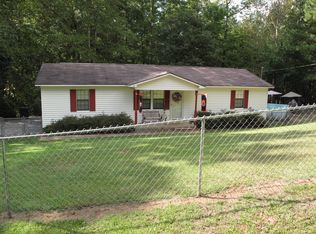 408 Thompson Ridge Rd, Alexander City, AL 35010