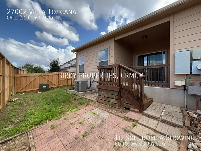27002 Villa Toscana — Photo 35