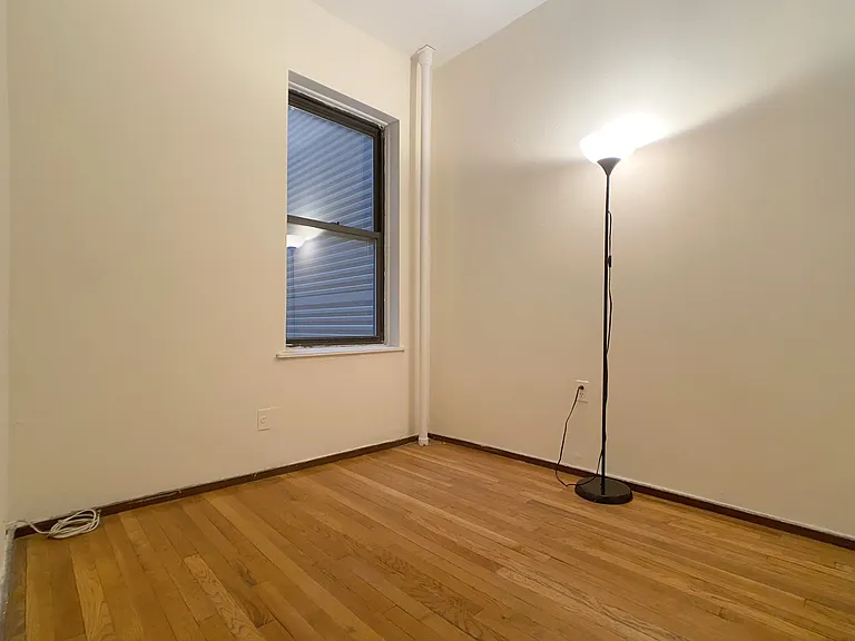 338 E 92nd St #12 — Photo 9