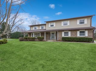 5017 Kenneth Dr, Crystal Lake, IL