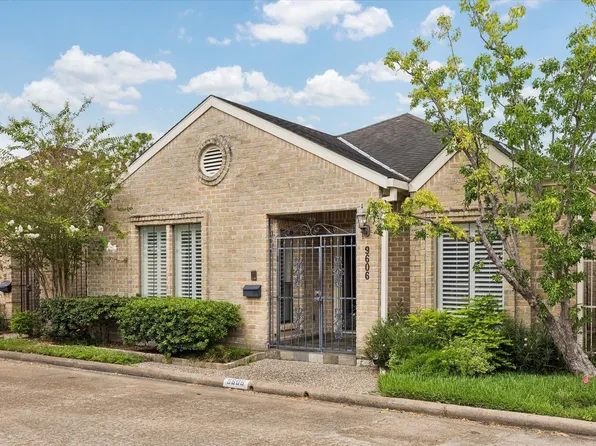 9606 Bayou Brook St, Houston, TX 77063