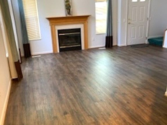 3rd image of 4850 Quarry Ln