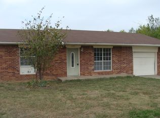 100 E Pine Ct, Skiatook, OK 74070