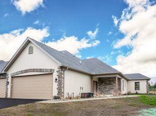 510 Salzberg Ln #4, Springdale, OH 45246
