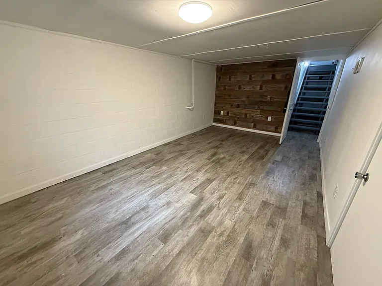 1314 Iowa St — Photo 15