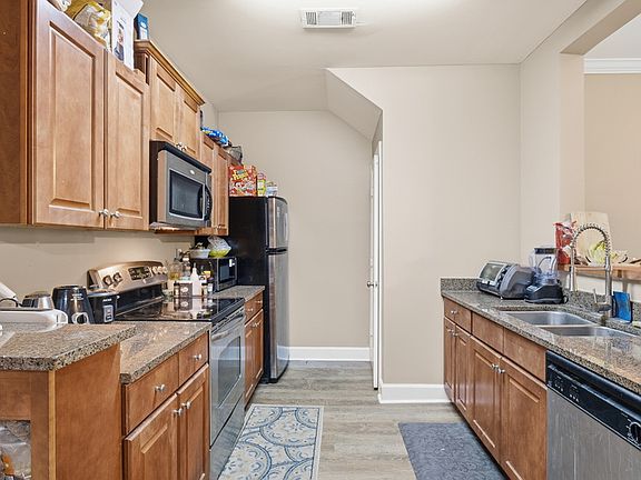 5th image of 1957 Wire Rd APT 20