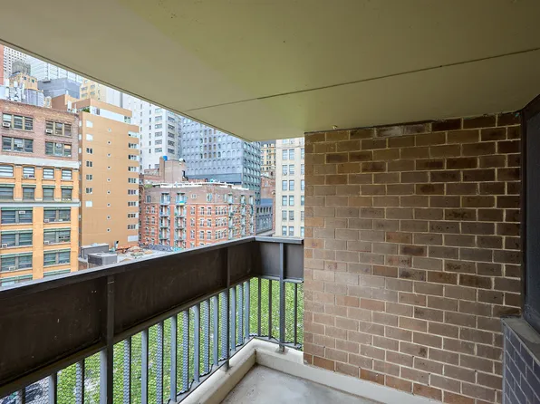 77 Fulton Street 10F image 6 of 6