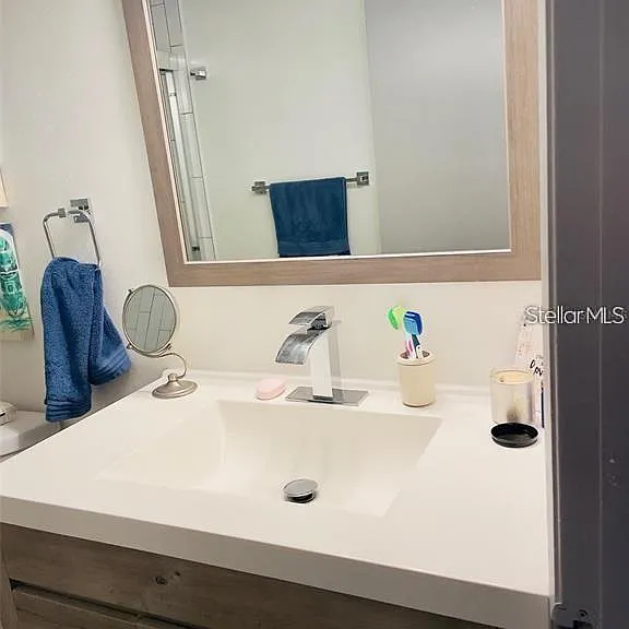 2500 Woodgate Blvd #203 — Photo 9