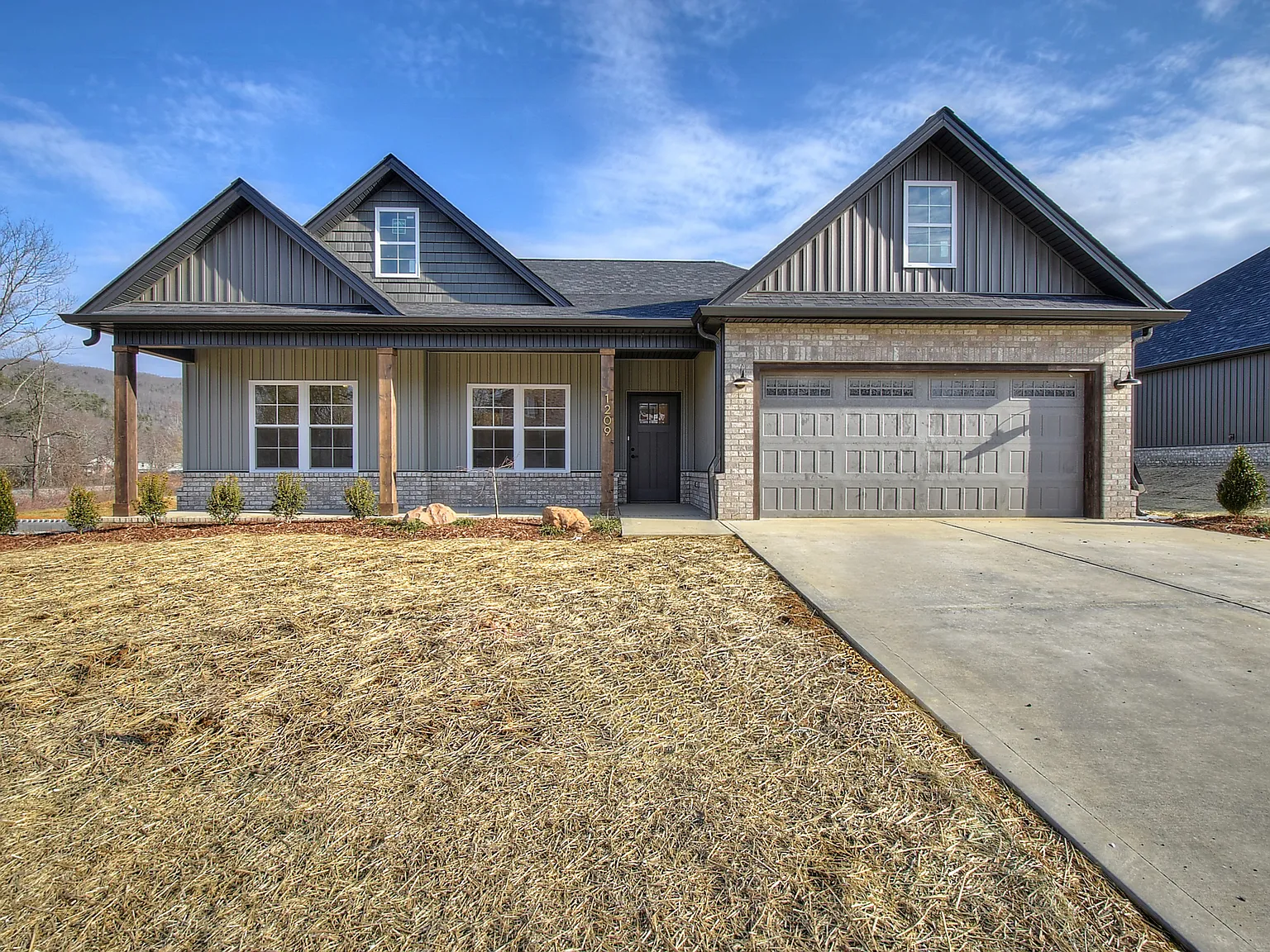 3 bed, 1775 sqft, $3,200 — Photo 1