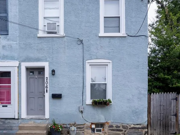 206 Sheas Ter, Ardmore, PA 19003