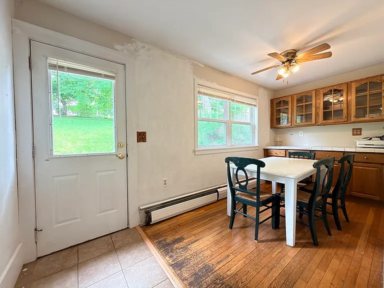 11 Clay St — Photo 18