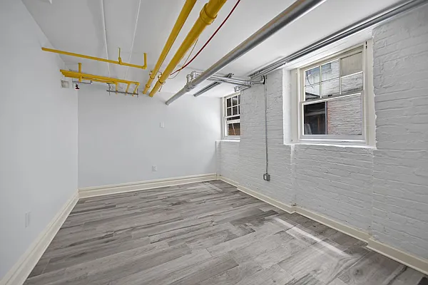 Rented by Compass | media 4