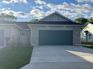 407 SE 14th St UNIT A, Newton, KS 67114