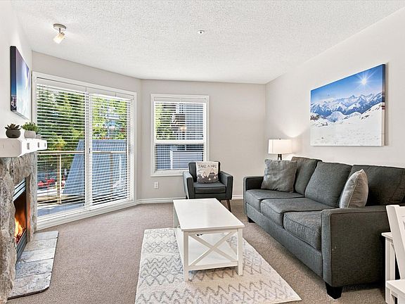 3rd image of 4800 Spearhead Dr #338