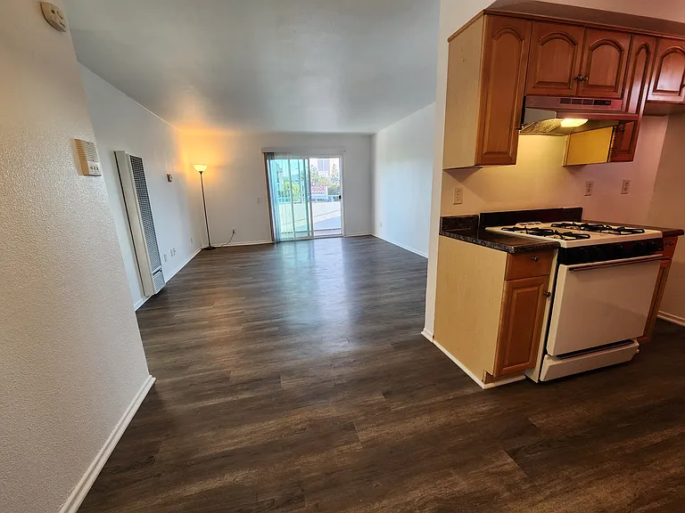 710 Magnolia Ave #4 — Photo 11