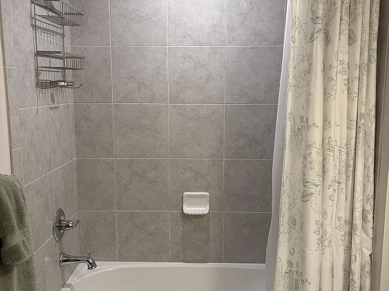 109 Almond Dr — Photo 26