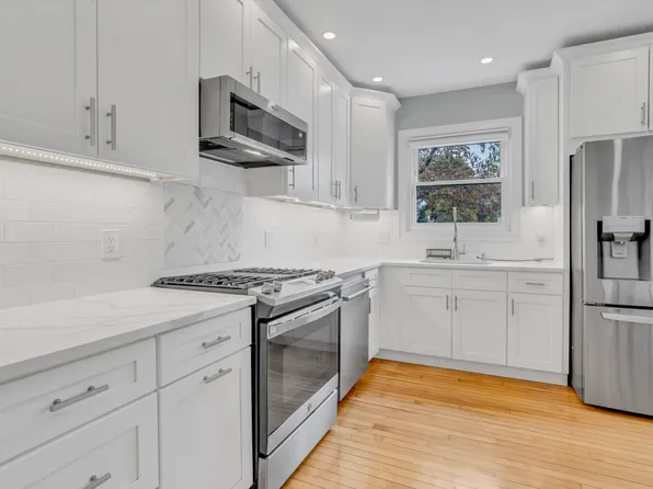 45 Parker St #45, Watertown, MA 02472