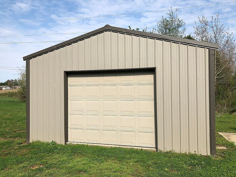 2nd image of 602 N 9th St