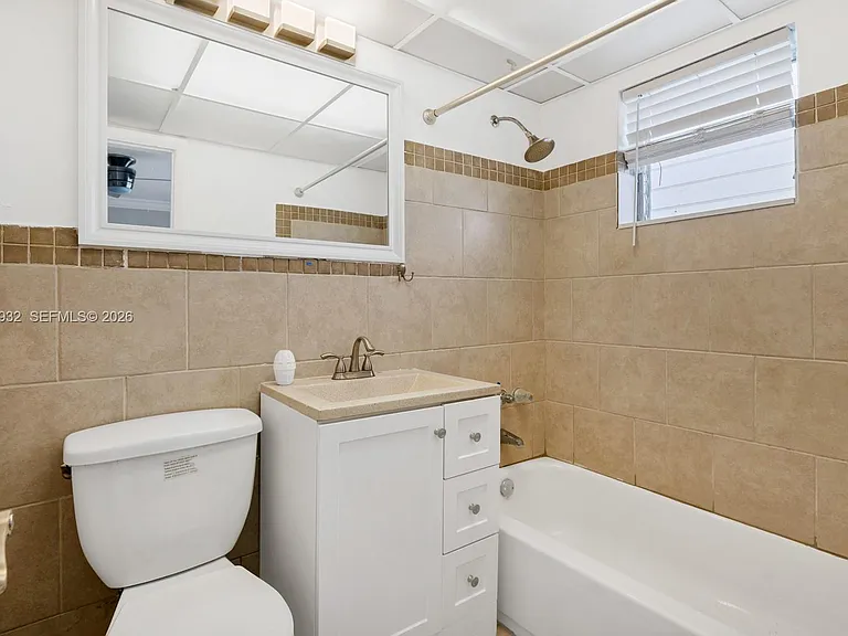 1014 Salzedo St #211 — Photo 9