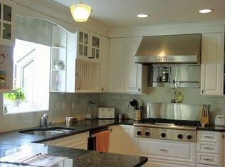 8 1/2 Ells St, Norwalk, CT 06850
