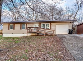 3416 Big Springs Ridge Rd, Friendsville, TN 37737