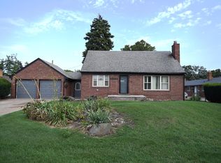 30198 Dequindre Rd, Warren, MI 48092