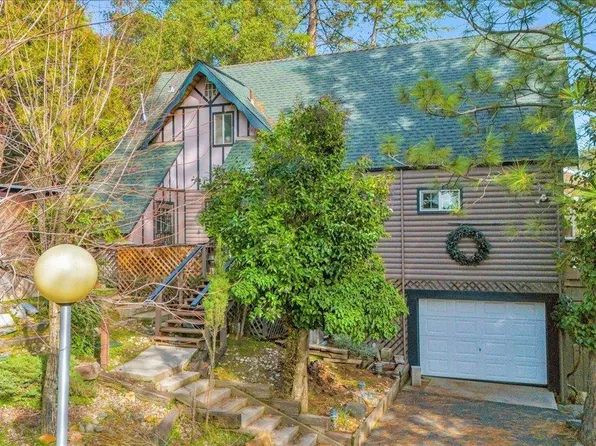 16538 Creekside Dr, Sonora, CA 95370