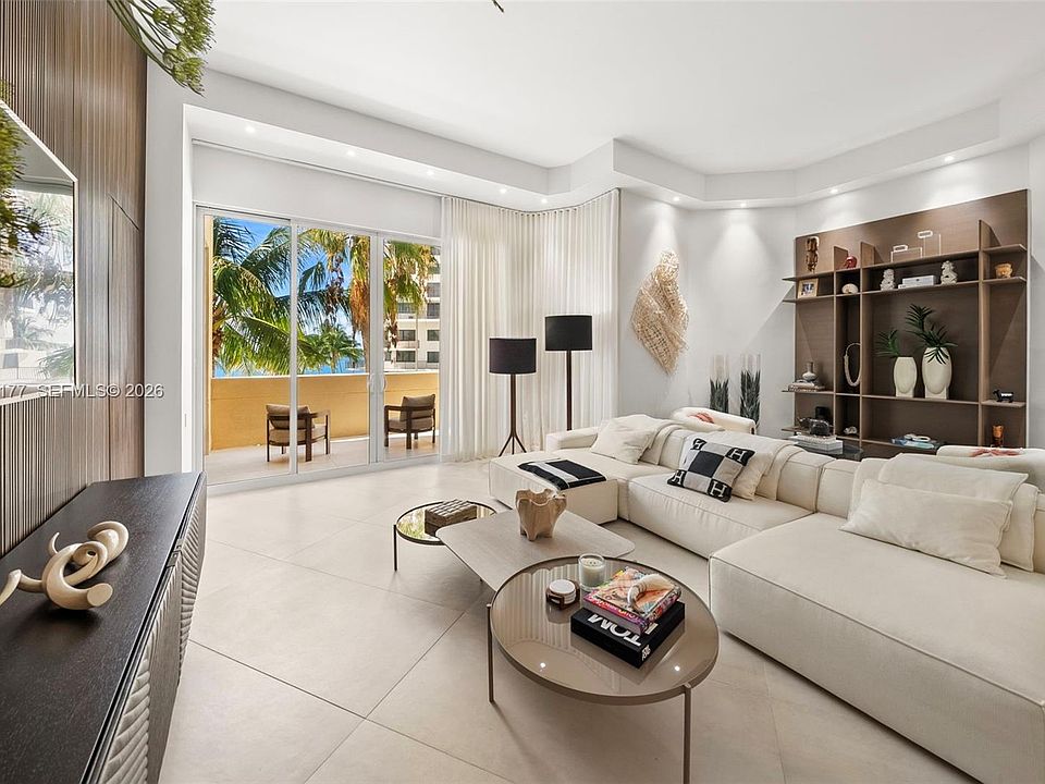 1st image of 808 Brickell Key Dr APT 408