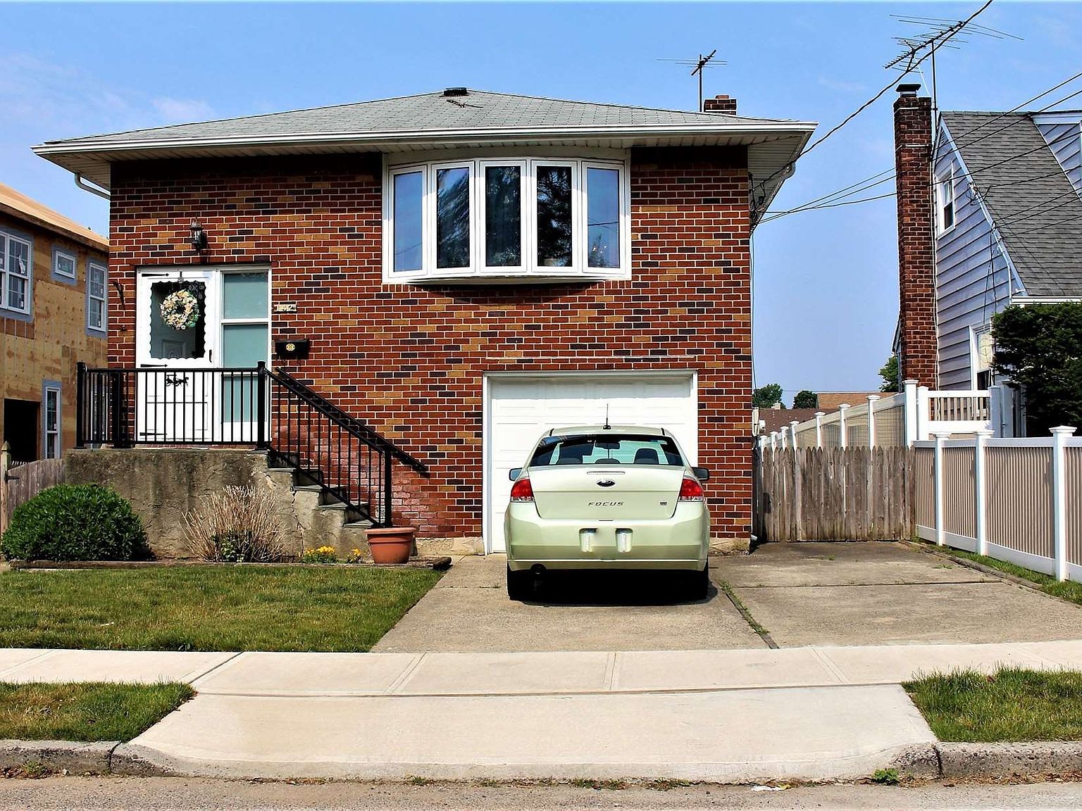 142 Oakley Avenue, Elmont, NY 11003 Zillow