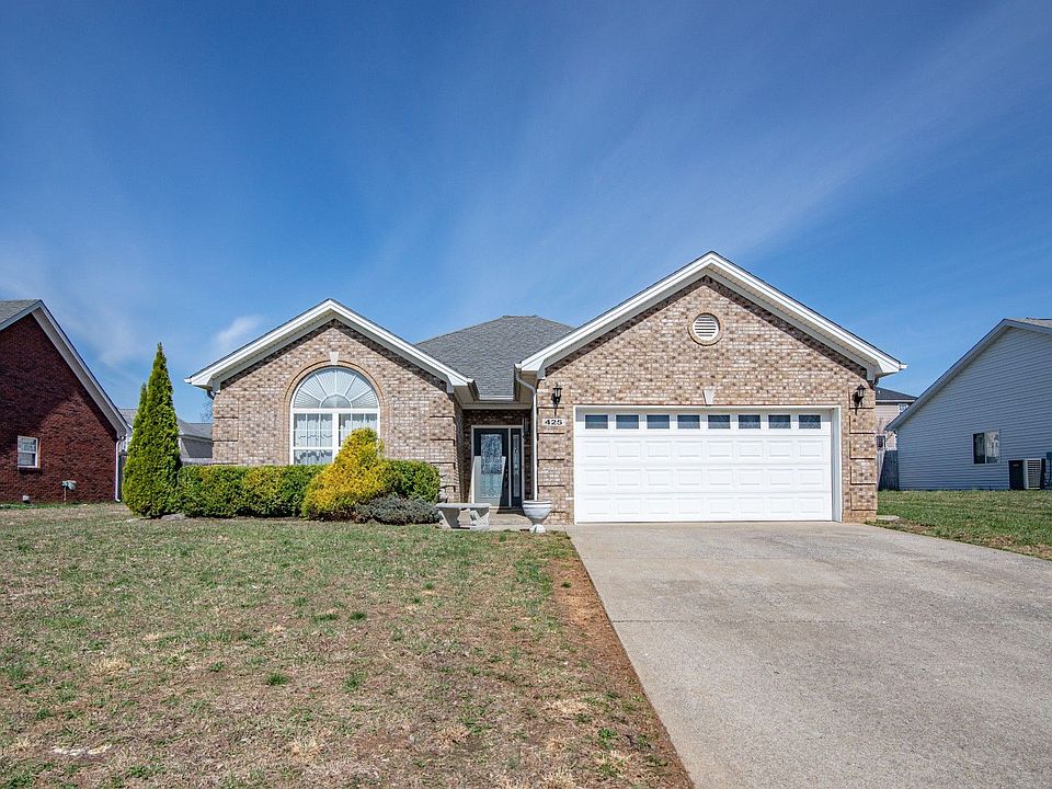 1st image of 425 Cabernet Dr