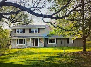 205 Nob Hill Dr W, Colgate, WI 53017