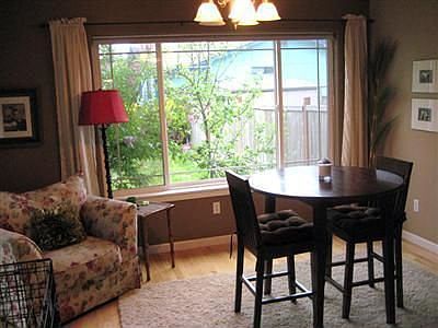 4th image of 2419 Fox Ave SE
