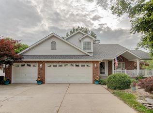 105 Michelle Dr, Glen Carbon, IL