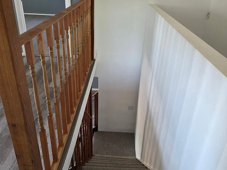 350 Grandview Dr #100 — Photo 9