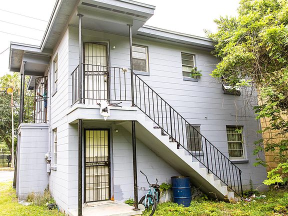4th image of 1752 MYRTLE Avenue N