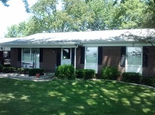 414 Huddle Rd, Napoleon, OH 43545