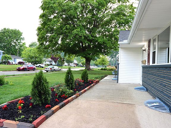 3rd image of 5080 Bigelow Dr