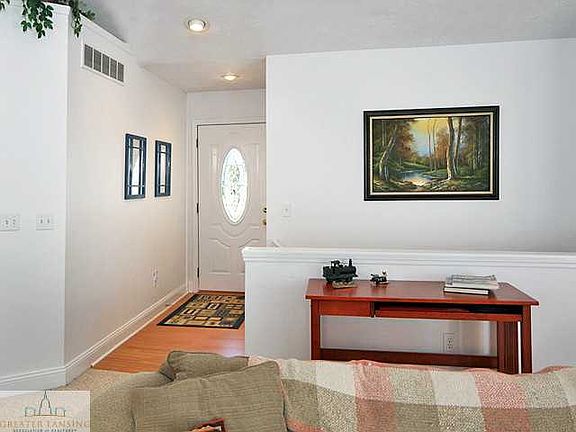 2nd image of 13818 Harvest Ln