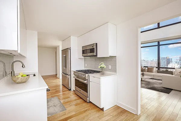 Rented by Voro NYC | media 27