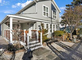 106 Surf Dr, Seaside Park, NJ 08752