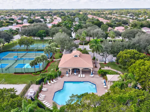 3566 Chesapeake Circle, Boynton Beach, FL 33436
