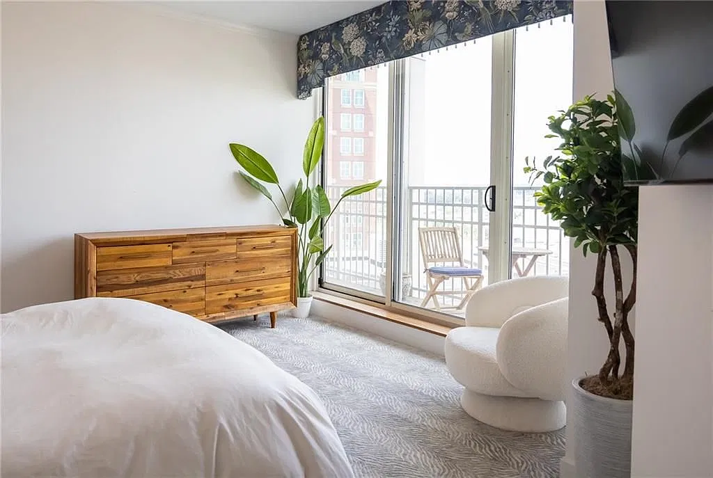 1 bed, 1.0 bath, 783 sqft, $3,850 — Photo 4