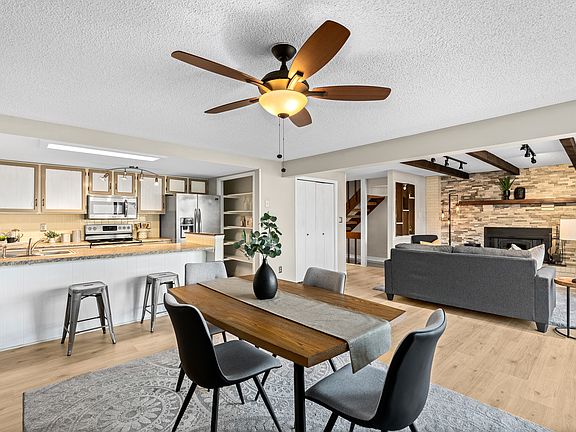 4th image of 1346 Dogwood Ln