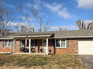 913 Peachtree Ln, Bowling Green, KY 42103