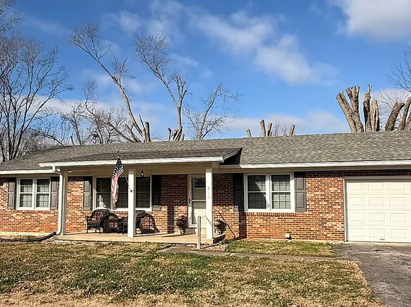 913 Peachtree Ln, Bowling Green, KY 42103