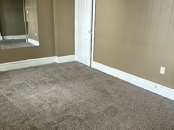 5th image of 521 N 7th St APT 2