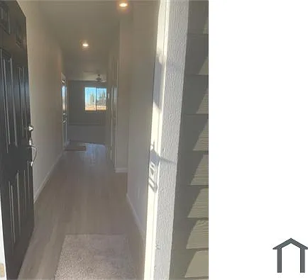 5 bed, 2175 sqft, $3,300 — Photo 4
