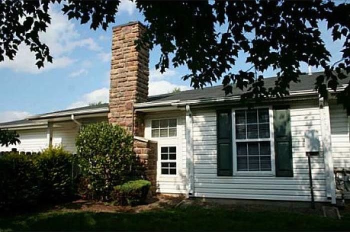 1st image of 2439 Warm Springs Dr